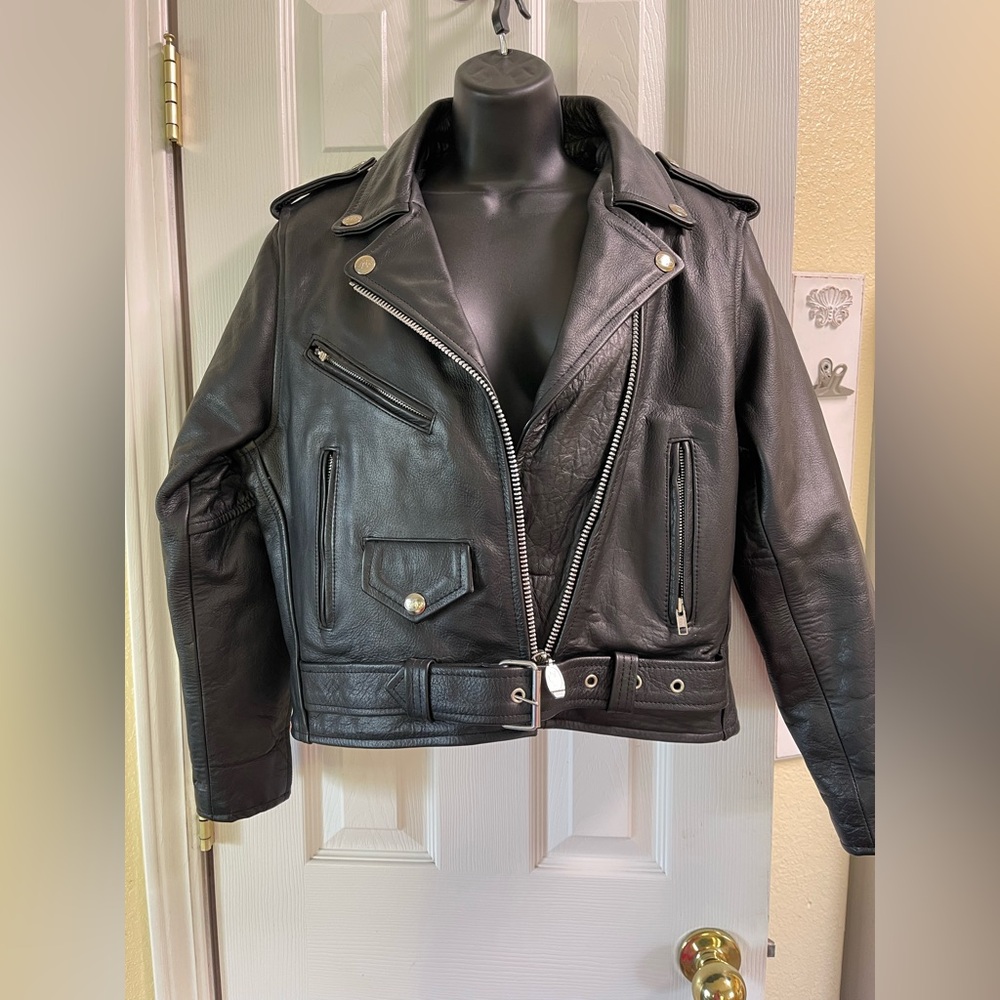 Women's black genuine leather jacket size 6